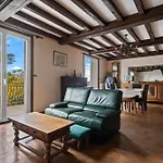 펜션 Chalet Echalas Echalas